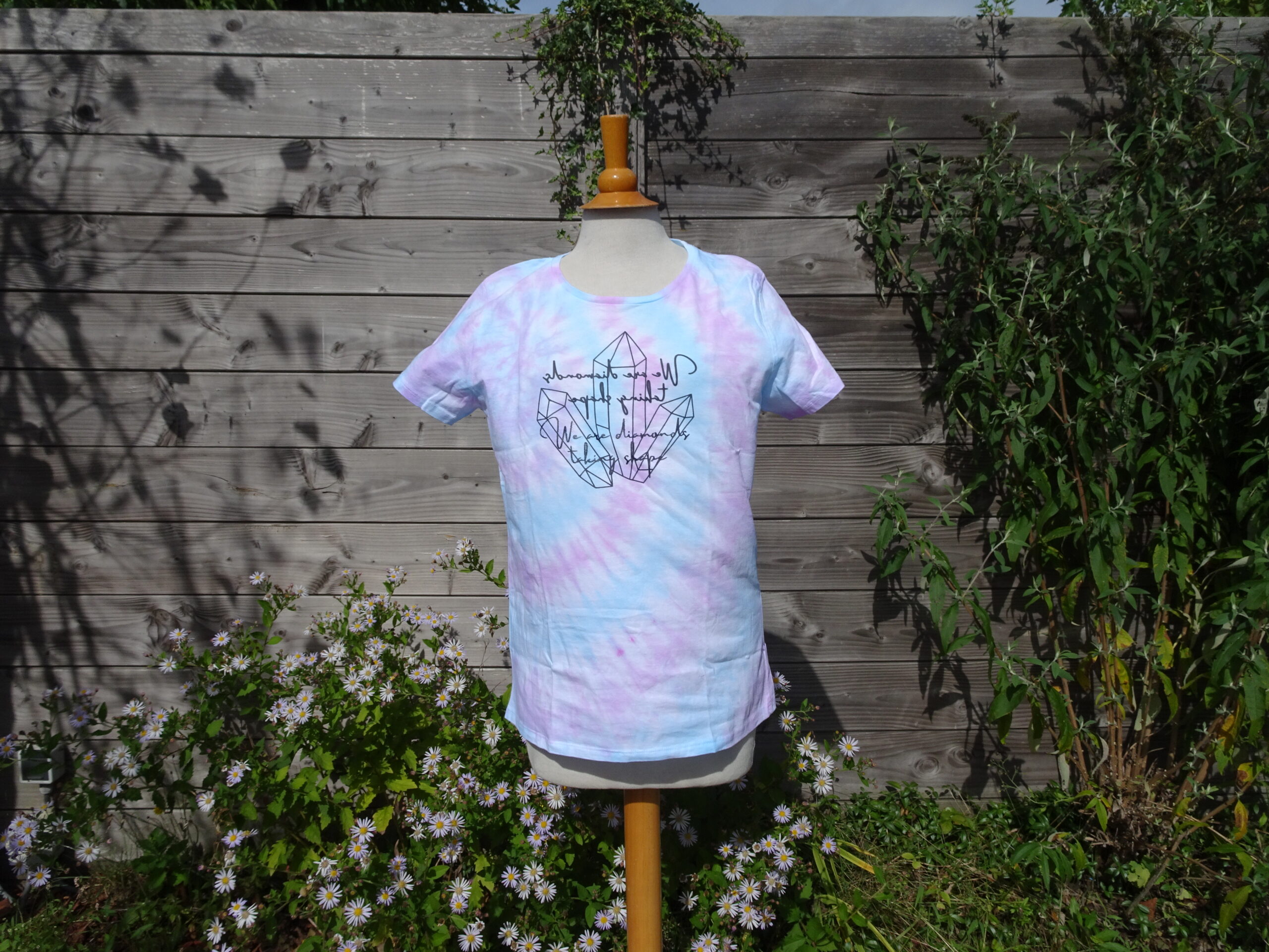T-shirt "We are diamonds taking shape" maat L #1 - Afbeelding 3