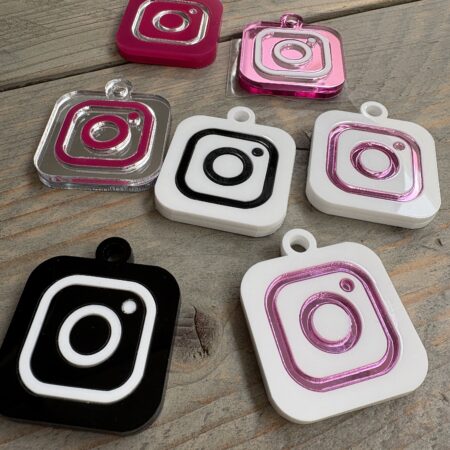Instagram NFC Sleutelhanger – Scan & Connect!